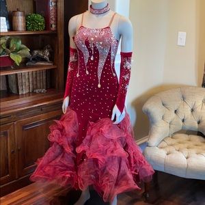 Ballroom dancing gown never worn!